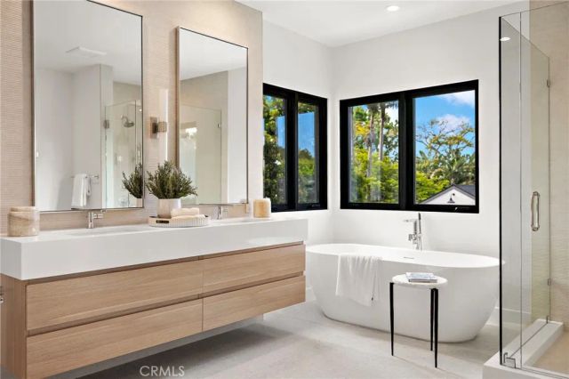 1312 Dover Drive, Newport Beach, CA 92660