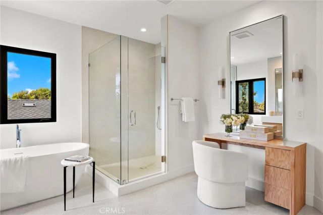 1312 Dover Drive, Newport Beach, CA 92660
