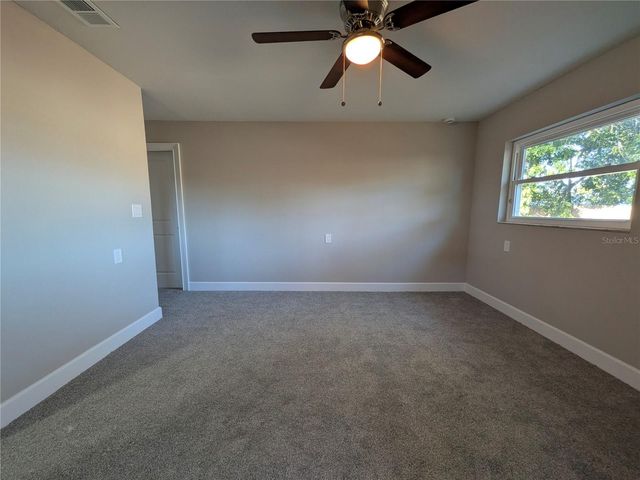 5523 VENETIAN BOULEVARD NE, St Petersburg, FL 33703