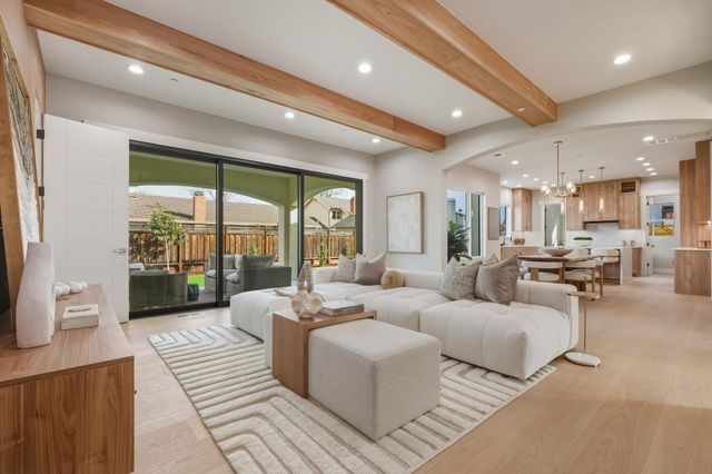 3371 Beaumont Square, Mountain View, CA 94040