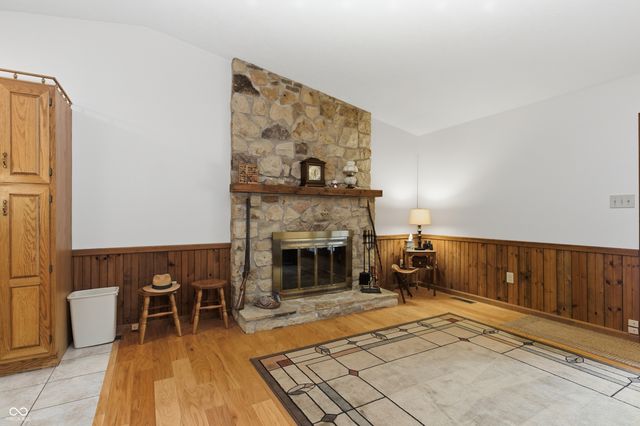 4534 Executive Drive, Spencer, IN 47460