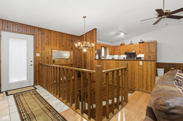 4534 Executive Drive, Spencer, IN 47460