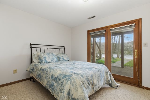 4534 Executive Drive, Spencer, IN 47460