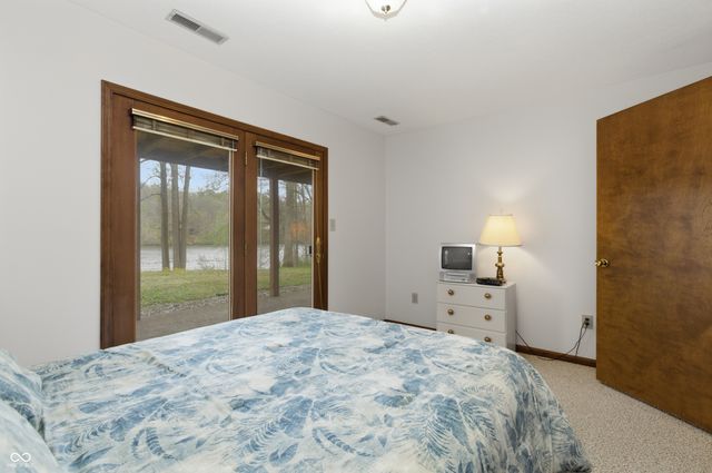 4534 Executive Drive, Spencer, IN 47460