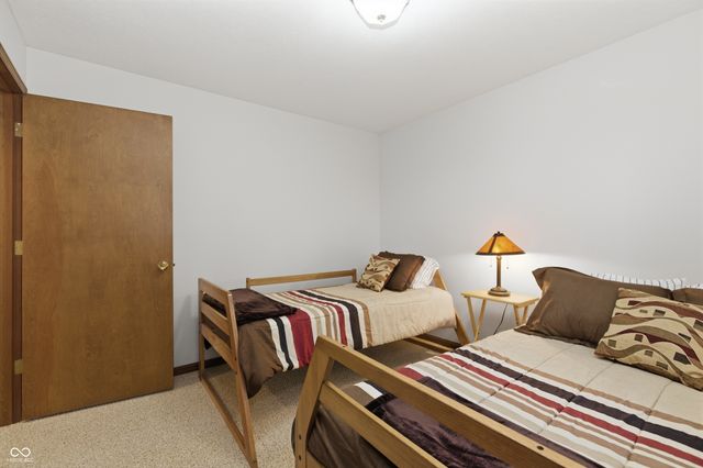 4534 Executive Drive, Spencer, IN 47460