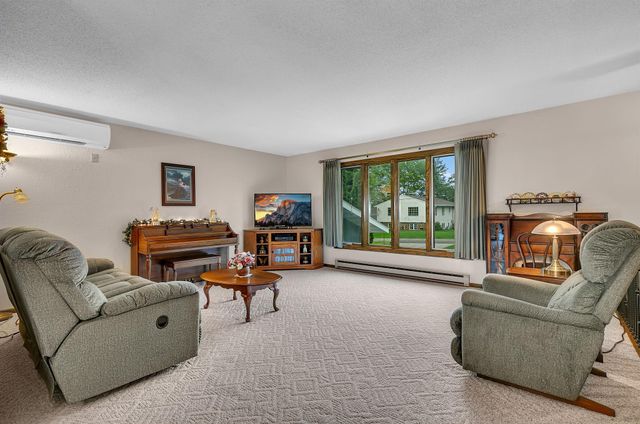 4312 109th Avenue SE, Clear Lake, MN 55319