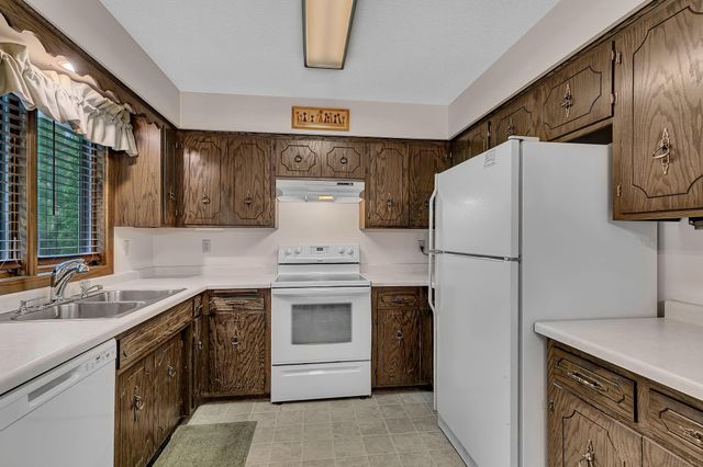 4312 109th Avenue SE, Clear Lake, MN 55319