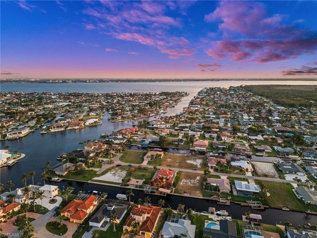 123 SW 53rd ST, Cape Coral, FL 33914