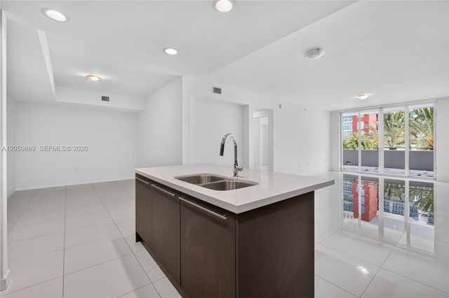 7751 NW 107th Avenue 209, Doral, FL 33178