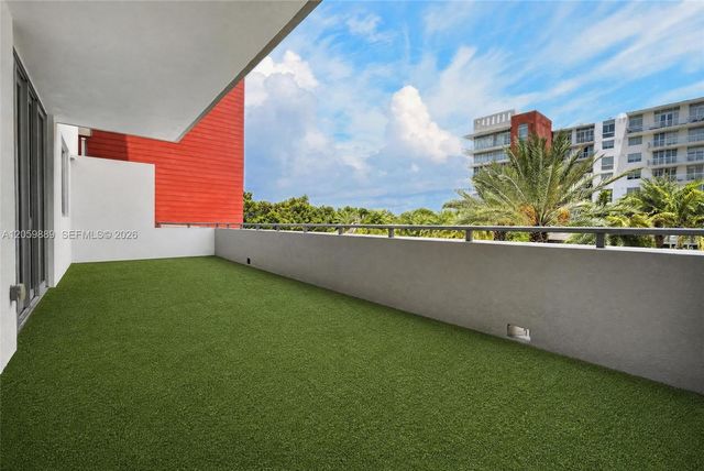 7751 NW 107th Avenue 209, Doral, FL 33178