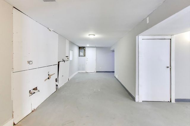 5116 S Carpenter Street, Chicago, IL 60609