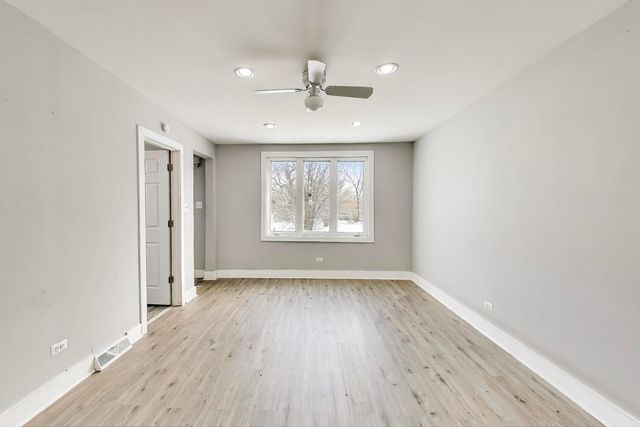 5116 S Carpenter Street, Chicago, IL 60609