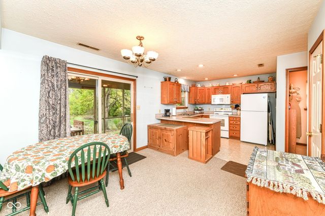 9123 Tansel Park Court, Indianapolis, IN 46234