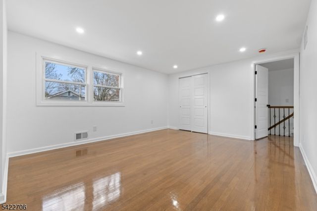 124 Dunbar Ave, Woodbridge Twp., NJ 08863