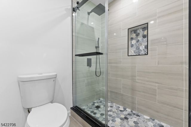 124 Dunbar Ave, Woodbridge Twp., NJ 08863