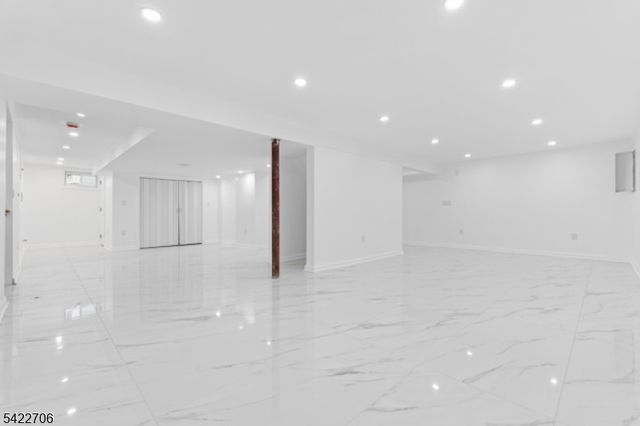 124 Dunbar Ave, Woodbridge Twp., NJ 08863