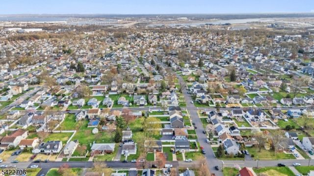 124 Dunbar Ave, Woodbridge Twp., NJ 08863