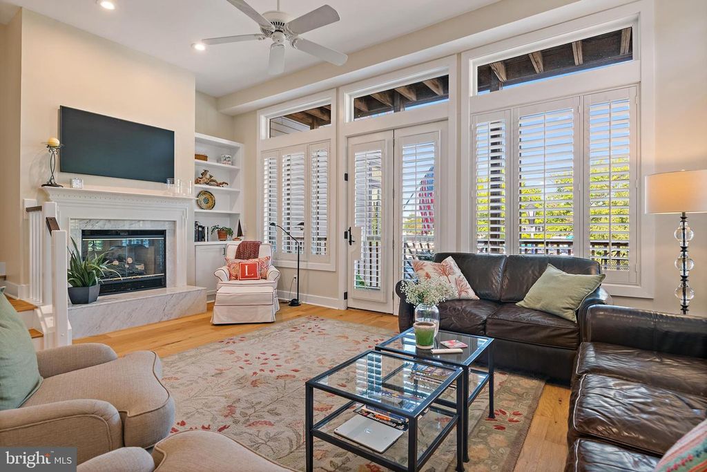 2022 SAMS WAY #12A, Annapolis, MD 21403