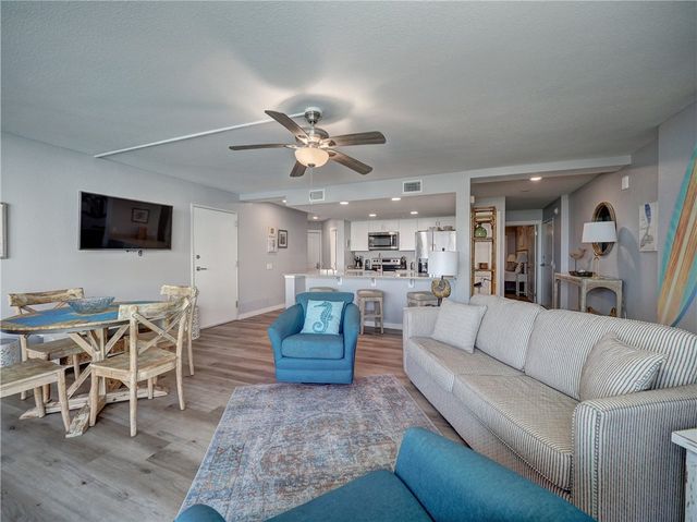 800 Sandcastle Dr 129, Port Aransas, TX 78373