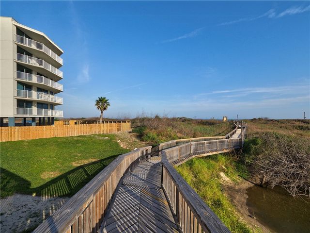 800 Sandcastle Dr 129, Port Aransas, TX 78373