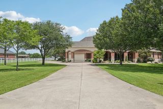 1800 Willow Springs Court, Haslet, TX 76052