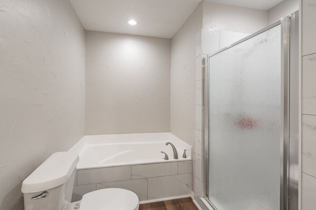 1004 Alameda Drive, Carrollton, TX 75007