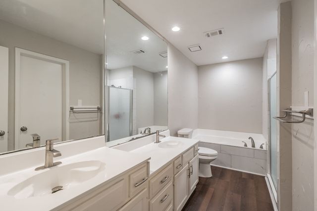 1004 Alameda Drive, Carrollton, TX 75007