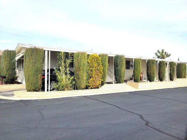 54999 Martinez Trail 40, Yucca Valley, CA 92284