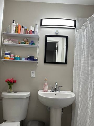 5049 Edmondson Pike, Nashville, TN 37211