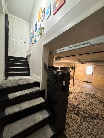 5049 Edmondson Pike, Nashville, TN 37211