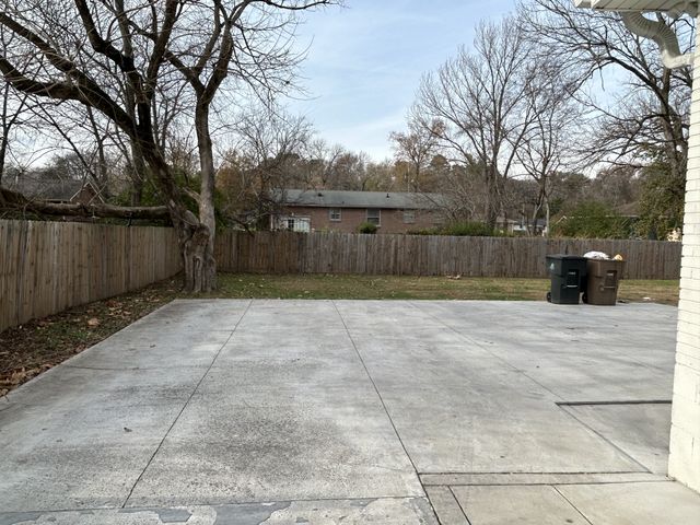 5049 Edmondson Pike, Nashville, TN 37211