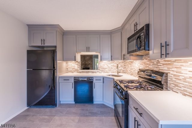 1101 Doolittle Dr, Bridgewater Twp., NJ 08807