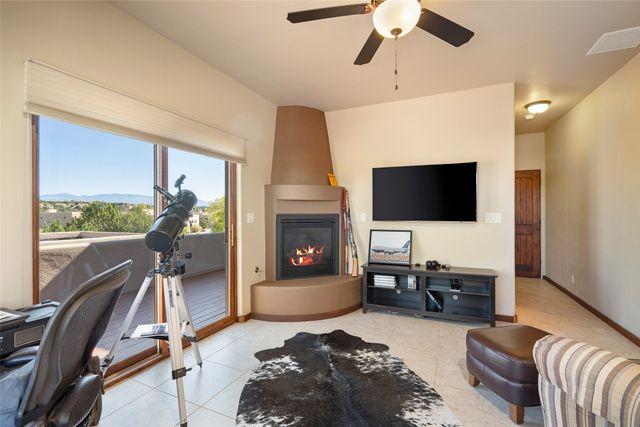 9 E Avenida Sebastian, Santa Fe, NM 87506
