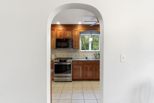223 Franklin Street, Reading, MA 01867