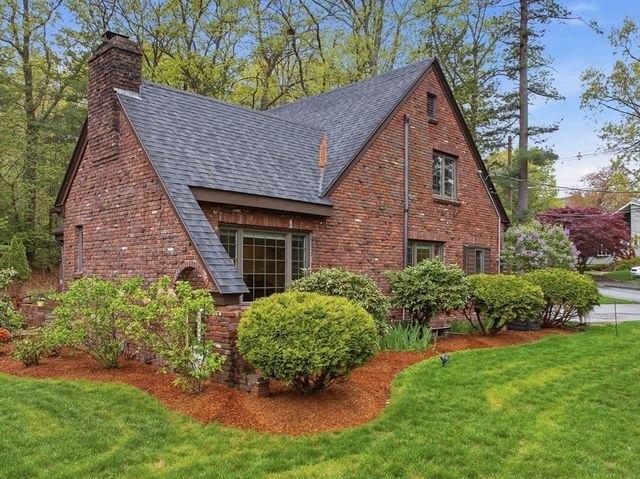 223 Franklin Street, Reading, MA 01867