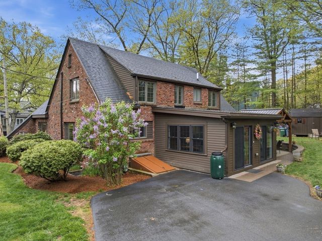 223 Franklin Street, Reading, MA 01867