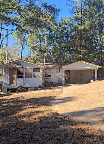 168 Stacy Springs Circle, Livingston, TX 77351