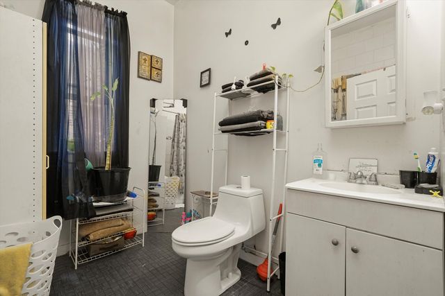 1510 S Millard Avenue, Chicago, IL 60623