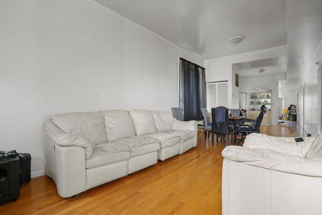 1510 S Millard Avenue, Chicago, IL 60623