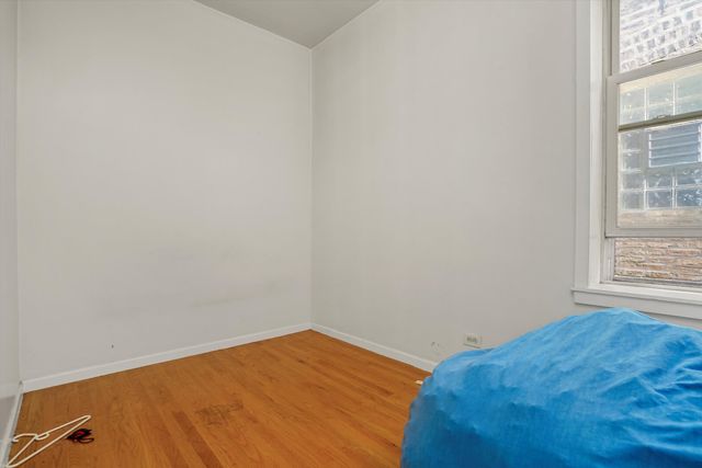 1510 S Millard Avenue, Chicago, IL 60623