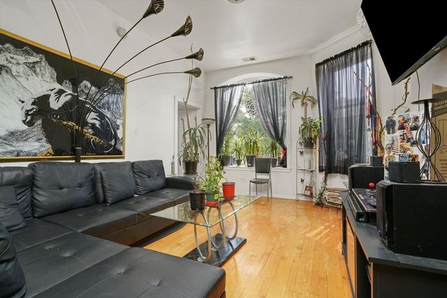 1510 S Millard Avenue, Chicago, IL 60623