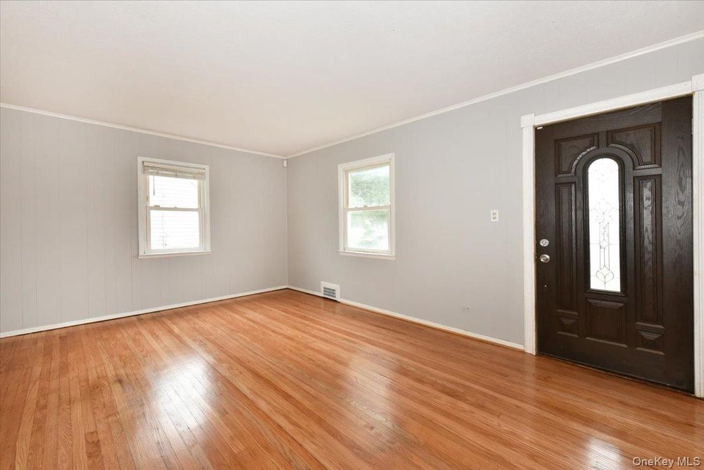 235 Madison Avenue, Oceanside, NY 11572 — photo 4