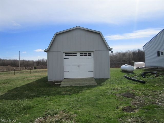 3644 Plymouth Ridge Road, Kingsville, OH 44048