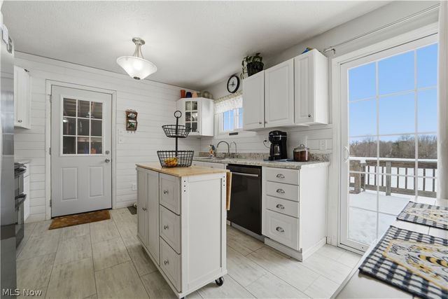 3644 Plymouth Ridge Road, Kingsville, OH 44048