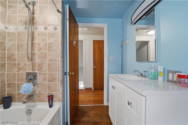 3644 Plymouth Ridge Road, Kingsville, OH 44048