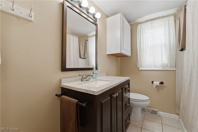 3644 Plymouth Ridge Road, Kingsville, OH 44048