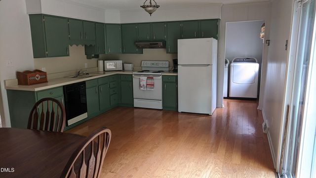 808 Old Fayetteville Road, Chapel Hill, NC 27516