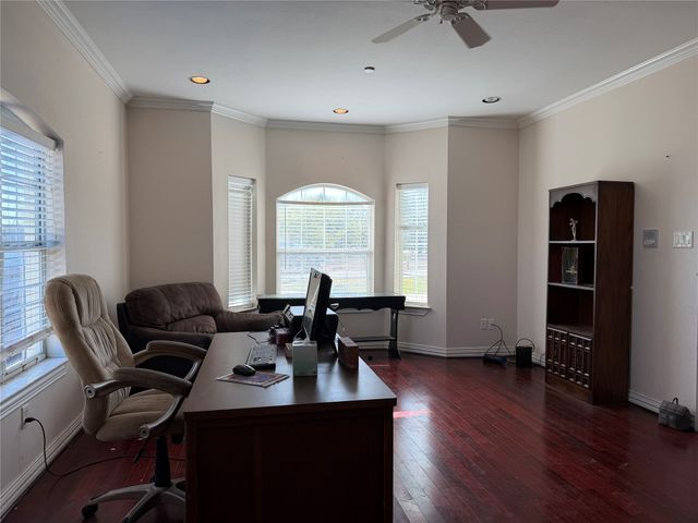 5036 Garden Drive, Hutchins, TX 75172