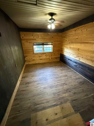 41 Candlelite Dr., Almo, KY 42020