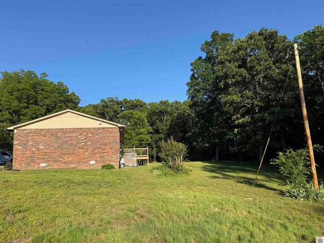 41 Candlelite Dr., Almo, KY 42020
